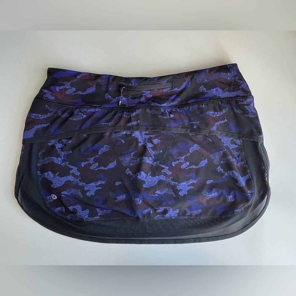 Lululemon Hotty Hot Skirt II - Picture 2 of 4